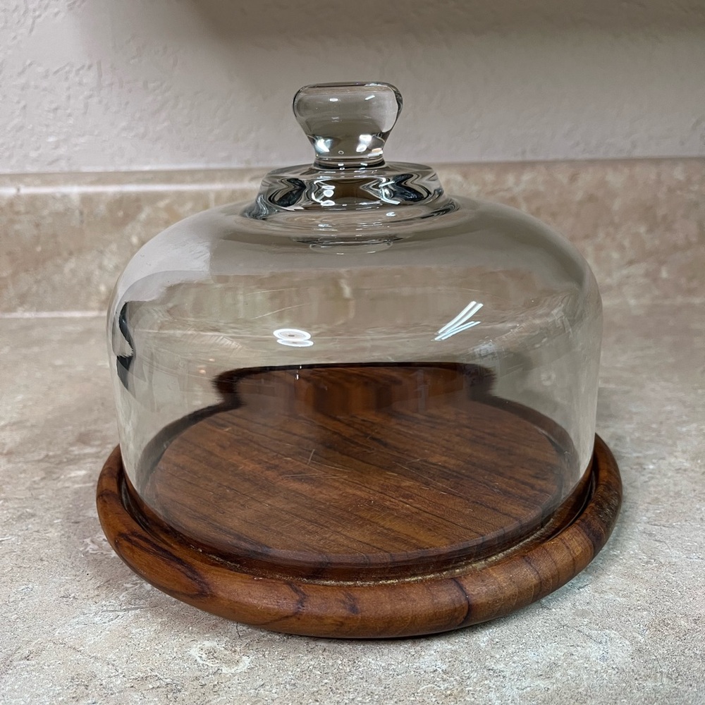 Goodwood Glass Dome Cheese Cloche with Wooden teak Base